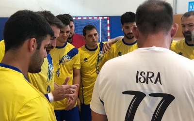 Isra Damont dirigint dissabte, el seu darrer partit amb el Creu Alta